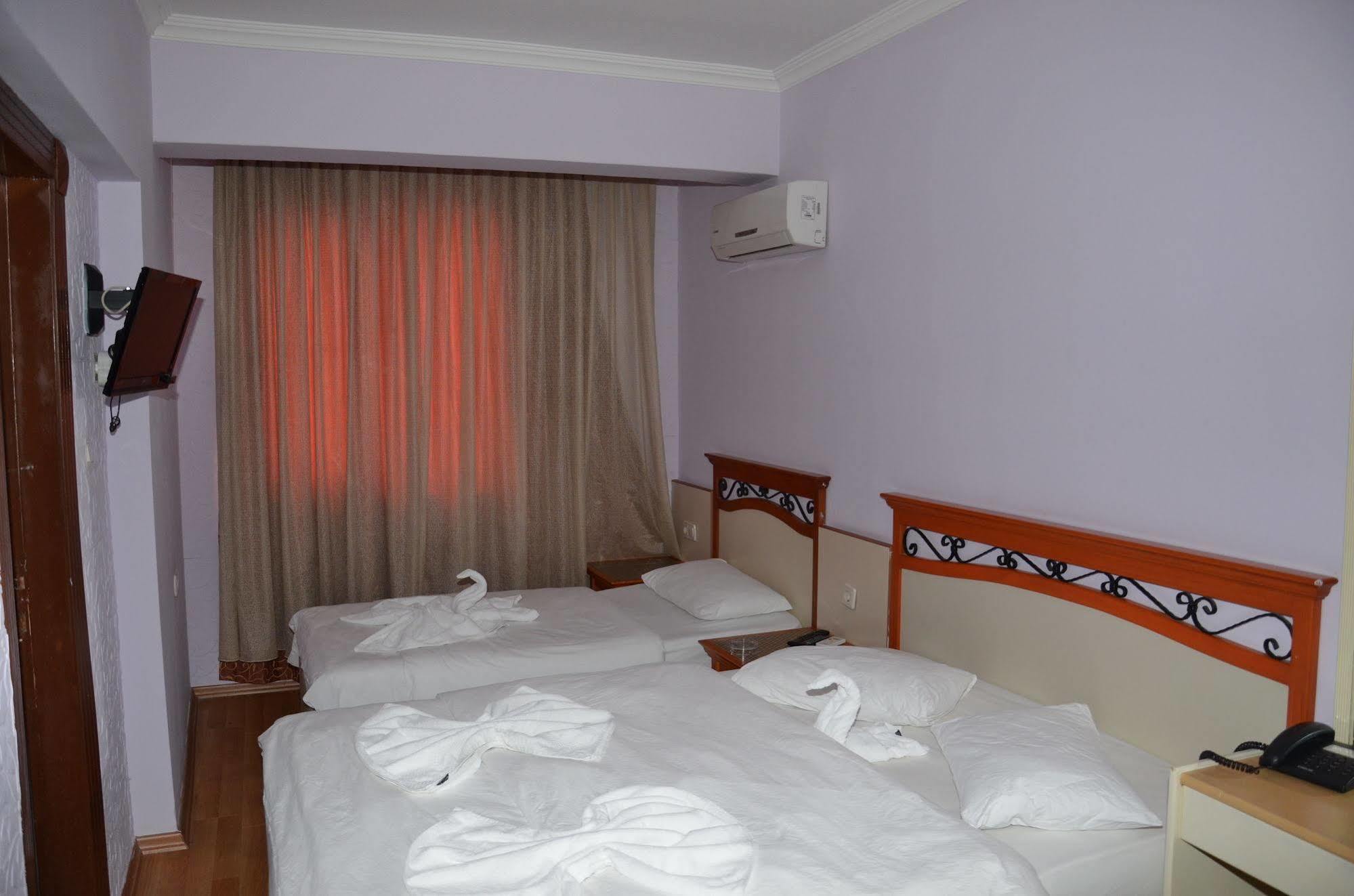 Ozturk Hotel Antalya Exterior foto